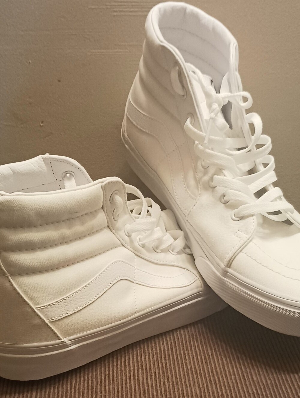 Vans Women's High-Top Sneakers in White
